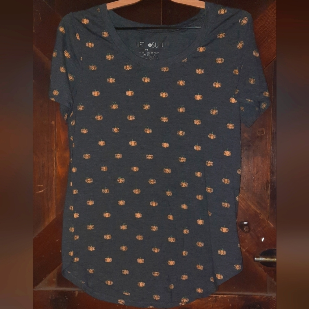 🍀3/15 Fifth Sun Pumpkin 🎃 Tee-shirt